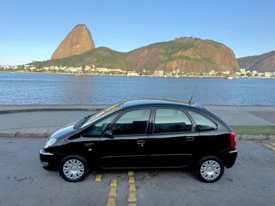 CITROËN XSARA PICASSO 2.0 I GLX 16V GASOLINA 4P AUTOMÁTICO
